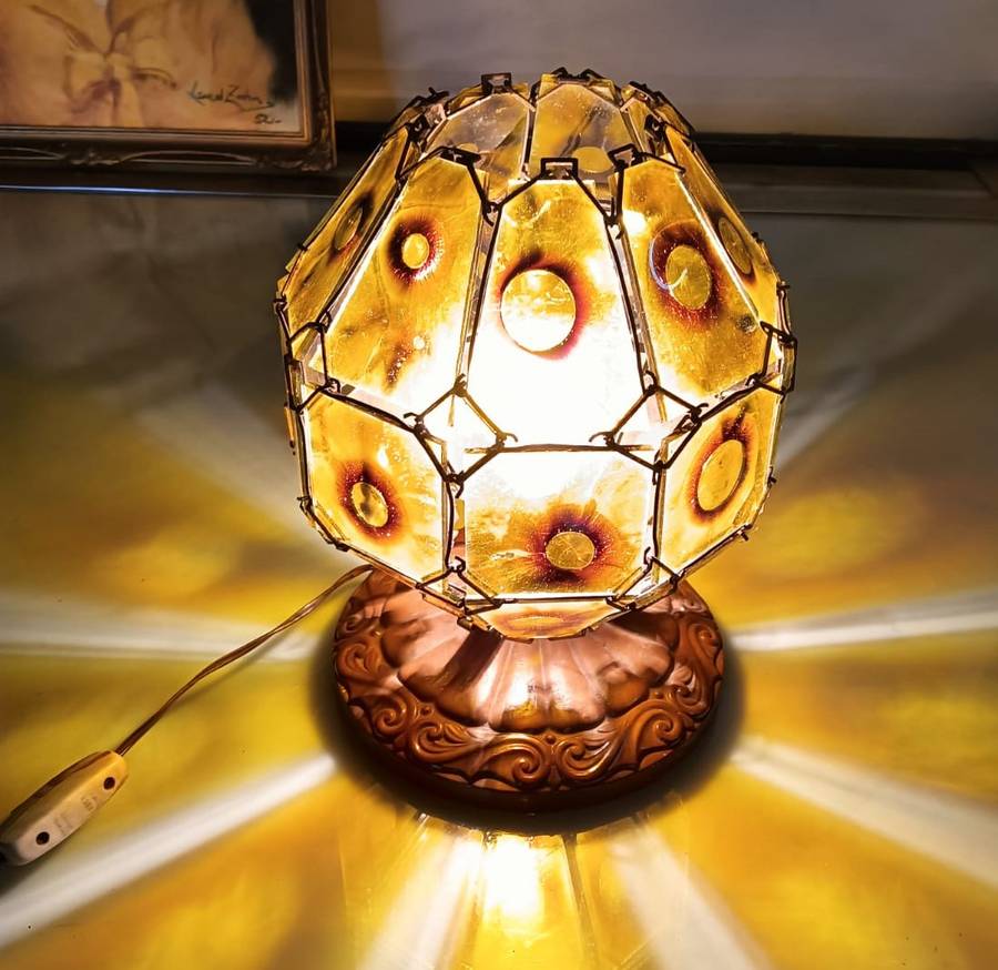 Beautiful Vintage Nonagon (9-Sided) Lamp with 27 Starburst Yellow Orange Glass Panels Working!