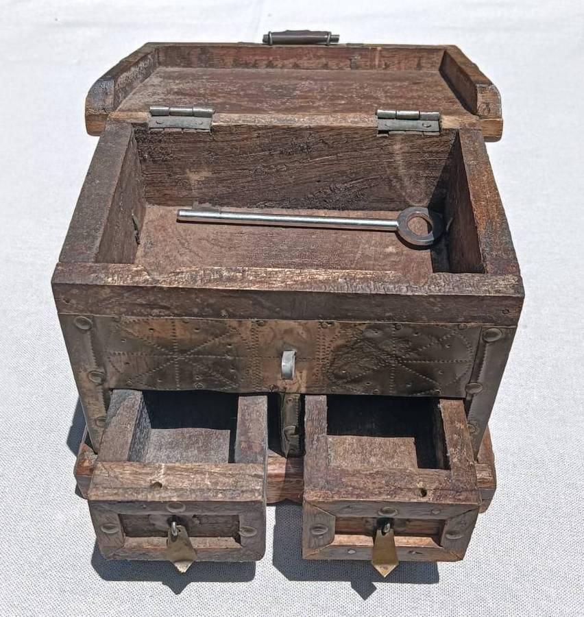 Old Wooden Trinket Box with Brass Fittings and a Concealed Lock Mechanism for Drawers