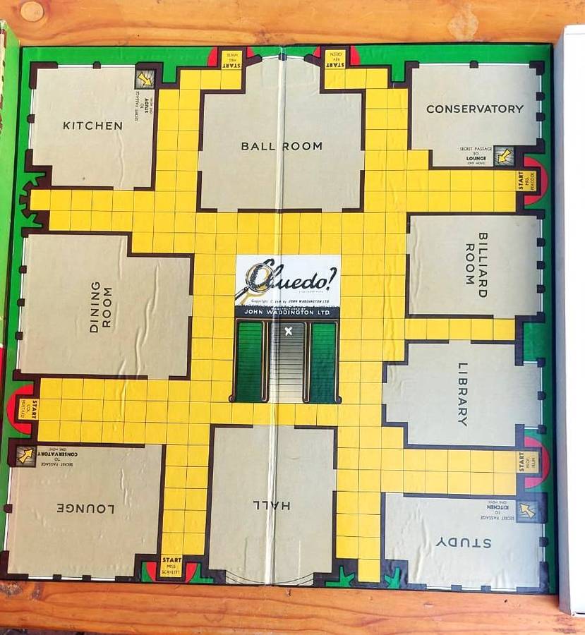 Vintage Waddingtons Cluedo The Great Detective Board Game Made in SA 1972 Edition
