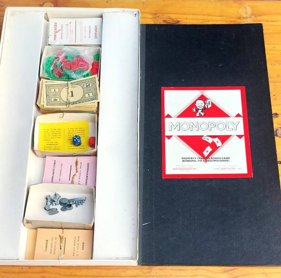 Waddington 1970s Monopoly Eng / Afr Made in SA Red Box Edition Complete