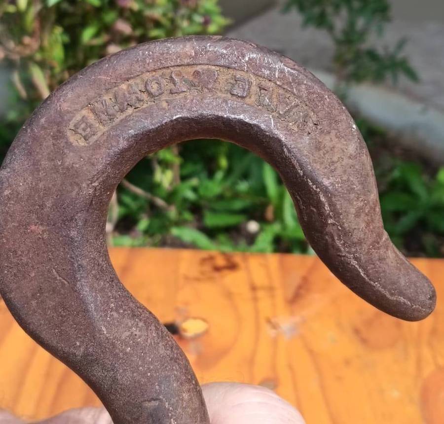 Antique (c1883-1963) Yale & Towne ½ Ton Cast Iron Pulley Chain Block and Hook  Turns Freely