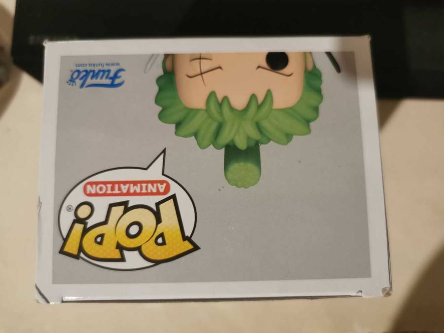 Roronoa Zoro with swords funko pop - One Piece