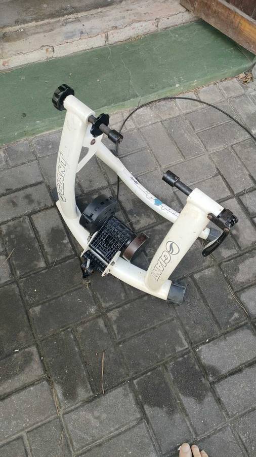Giant Cyclotron Indoor Trainer