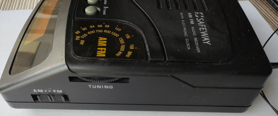 Safeway Bedside Alarm Clock/ Radio