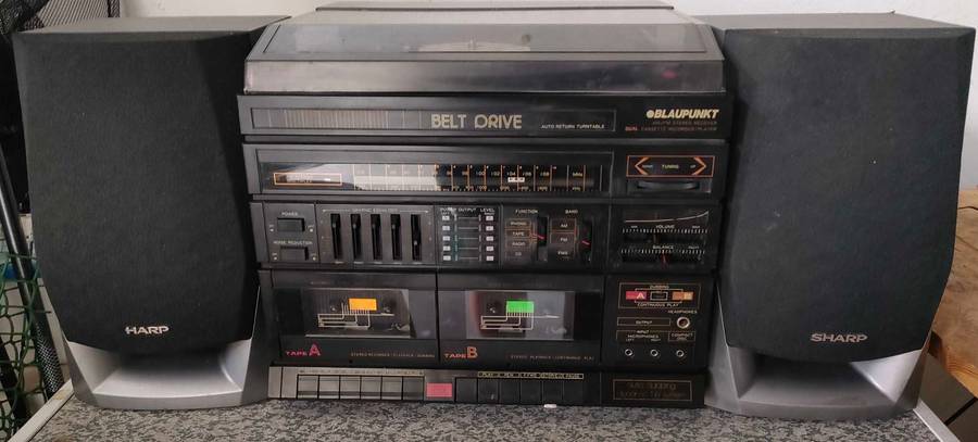 Blaupunkt Vintage Music Centre ,Sharp Speakers