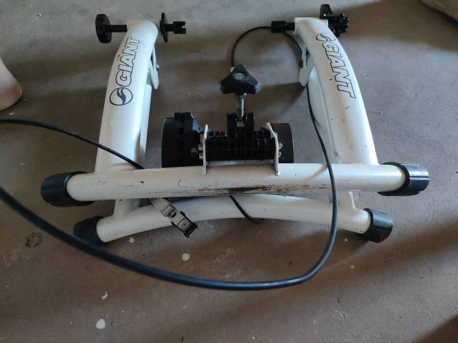 Giant Cyclotron Indoor Trainer