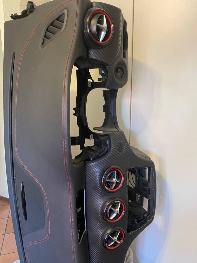 MERCEDES W176 DASH
