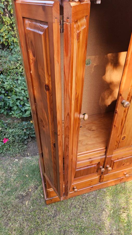Oregon Pine Cupboard