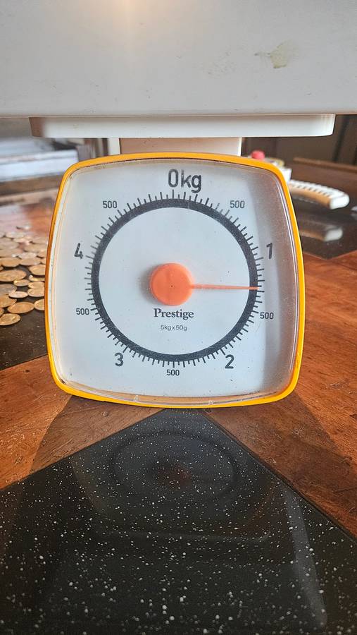 Huge 2.75 Kg International Coins Lot