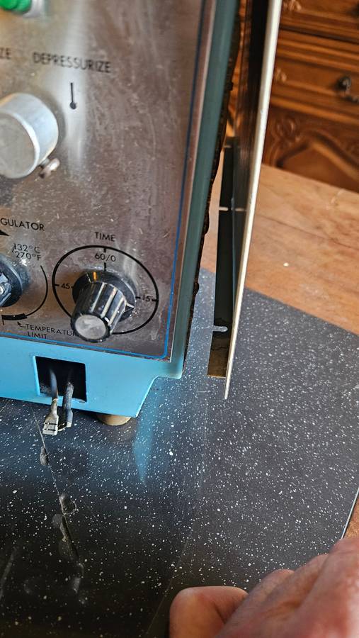 Vintage Harvey Autoclave Model 10