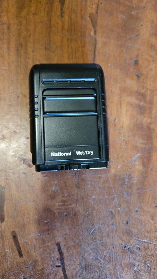 National Battery-Operated Men's Shaver