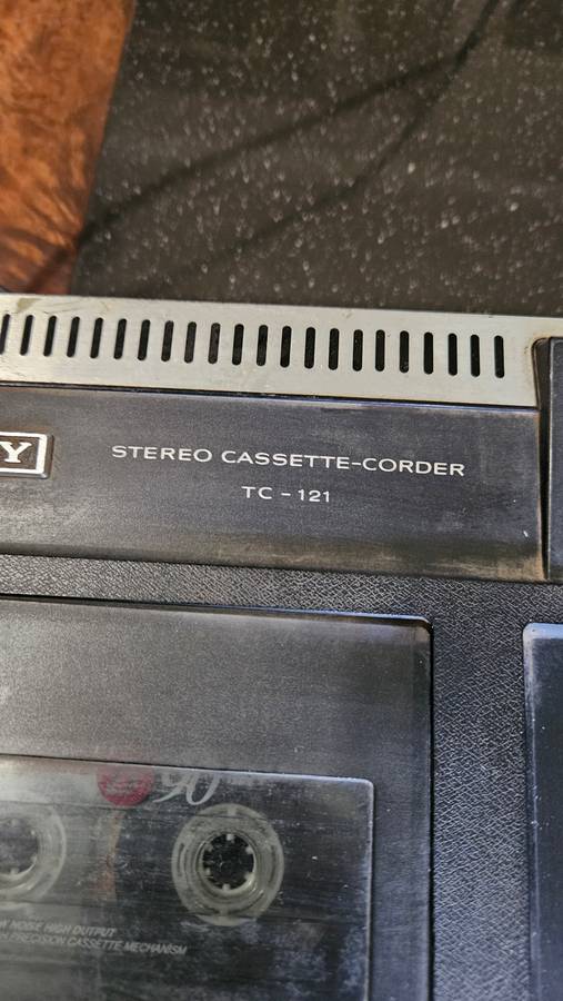 Vintage Sony Solid State Cassette Corder TC 121