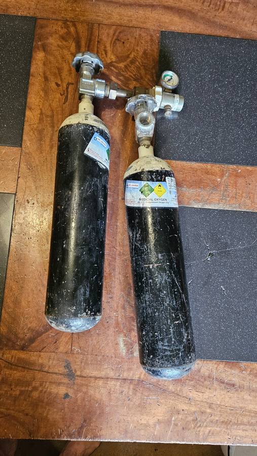 Medical Oxygen Bottles