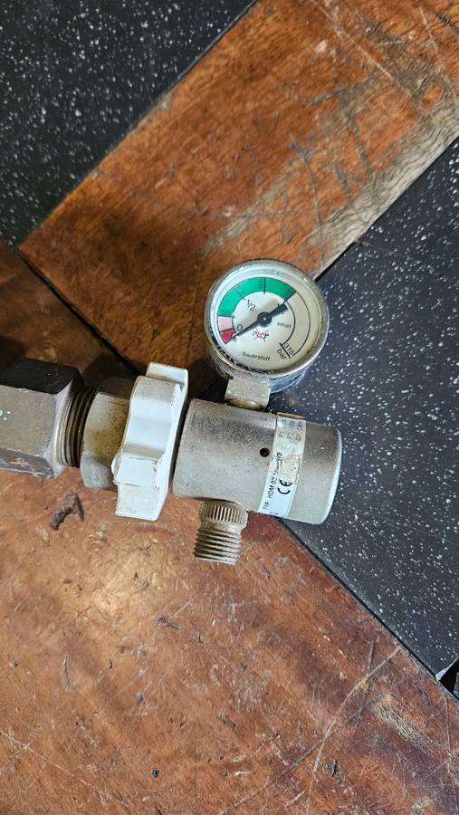 Medical Oxygen Bottles