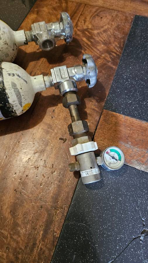 Medical Oxygen Bottles