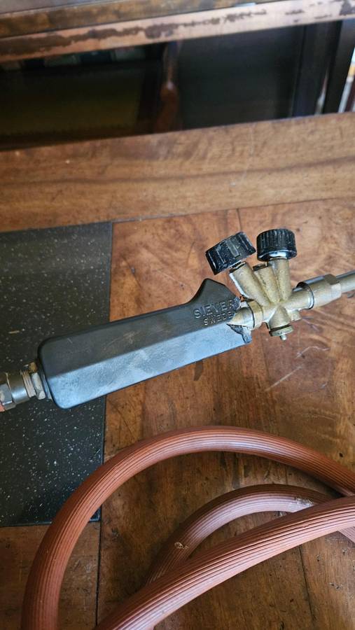 Gas Burner & Regulator