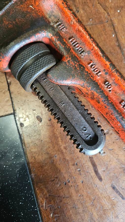 Adjustable 24" Wrench