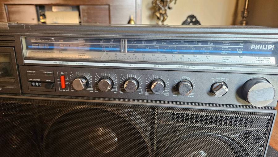 Philips Power Player D8443 Portable Radio