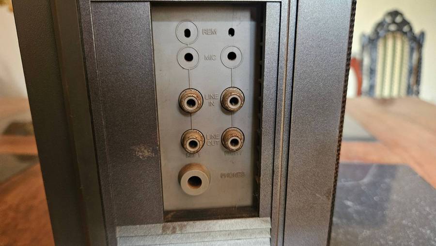 Philips Power Player D8443 Portable Radio