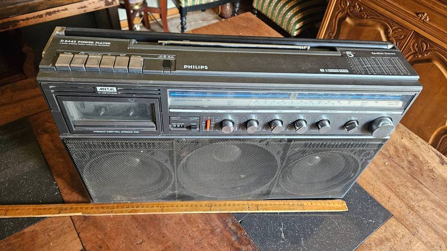 Philips Power Player D8443 Portable Radio