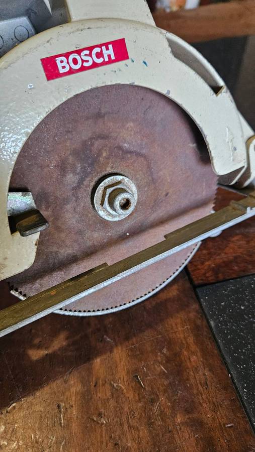 Circular Saw Attachment