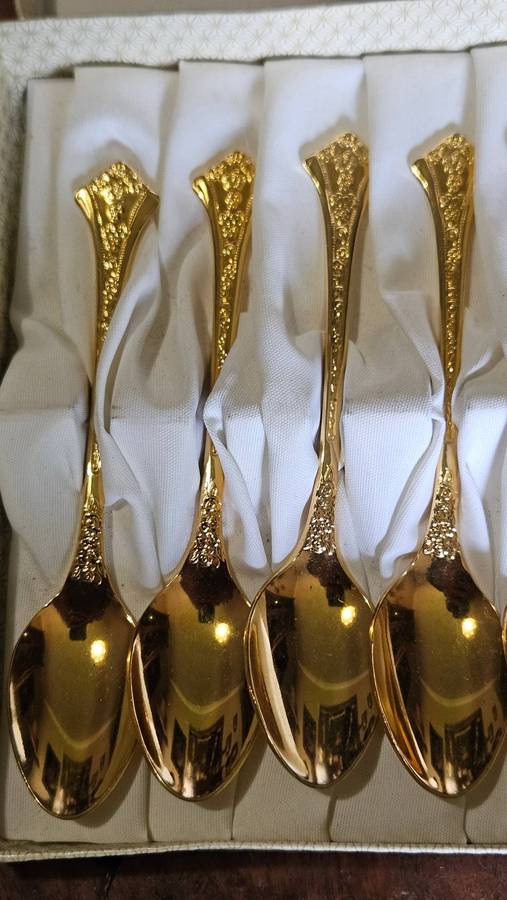 24 Carat Gold Plated Eetrite Spoons