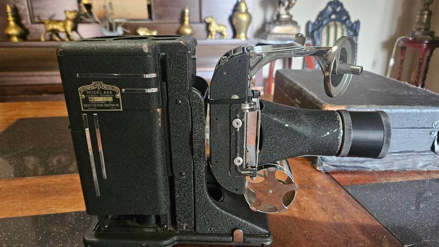 SVE Tri-Purpose Projector Model AAA