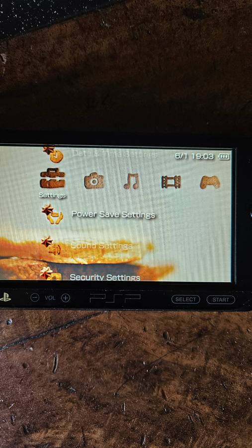 Sony PSP E1008 3 B