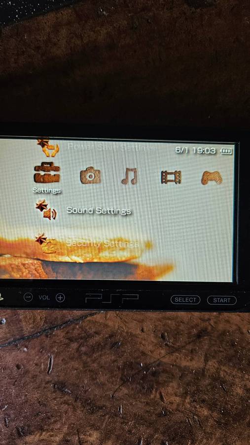 Sony PSP E1008 3 B
