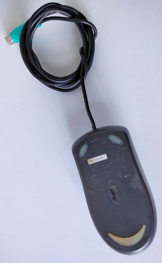 Genius Netscroll optical mouse with PS/2 connector