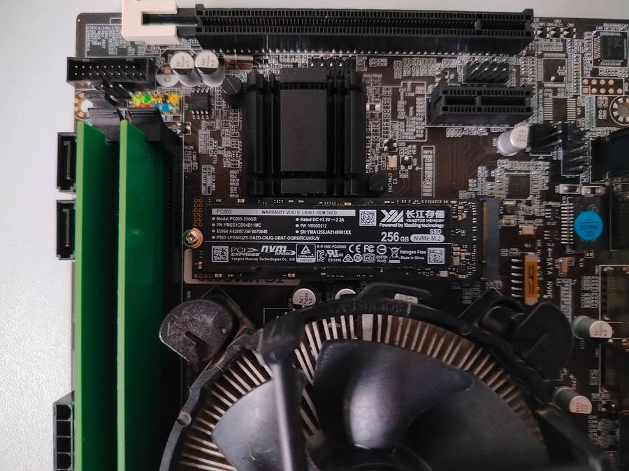 Intel H61M board + Core i7 3770 CPU + 256GB M.2 SSD + 8GB RAM + Windows 11 Pro (activated)