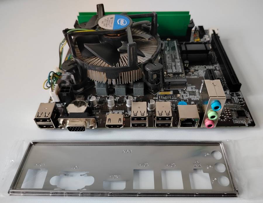 Intel H61M board + Core i7 3770 CPU + 256GB M.2 SSD + 8GB RAM + Windows 11 Pro (activated)