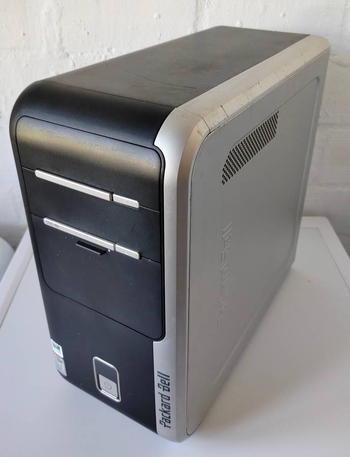 Packard Bell PC | Intel Dual Core | 2GB RAM | 32GB SSD | Debian 12