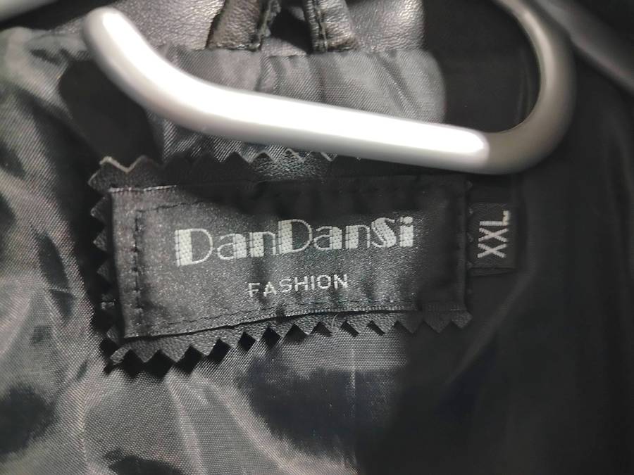 DanDansi XXL faux leather blazer