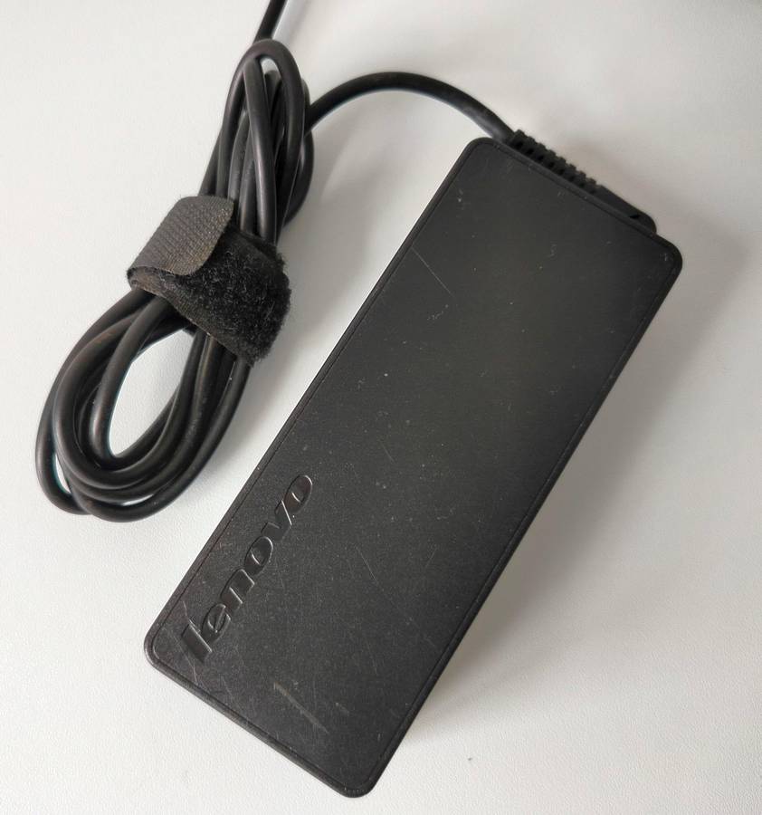 Lenovo Tiny i7 up to 3.2GHz | 16GB RAM | 180GB SSD | TPM 2.0 + HVCI | Windows 11 Pro (activated)