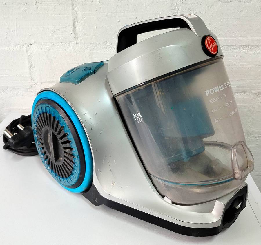 Hoover 2000W Vacuum Cleaner