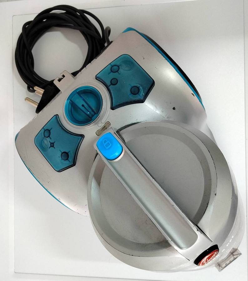 Hoover 2000W Vacuum Cleaner