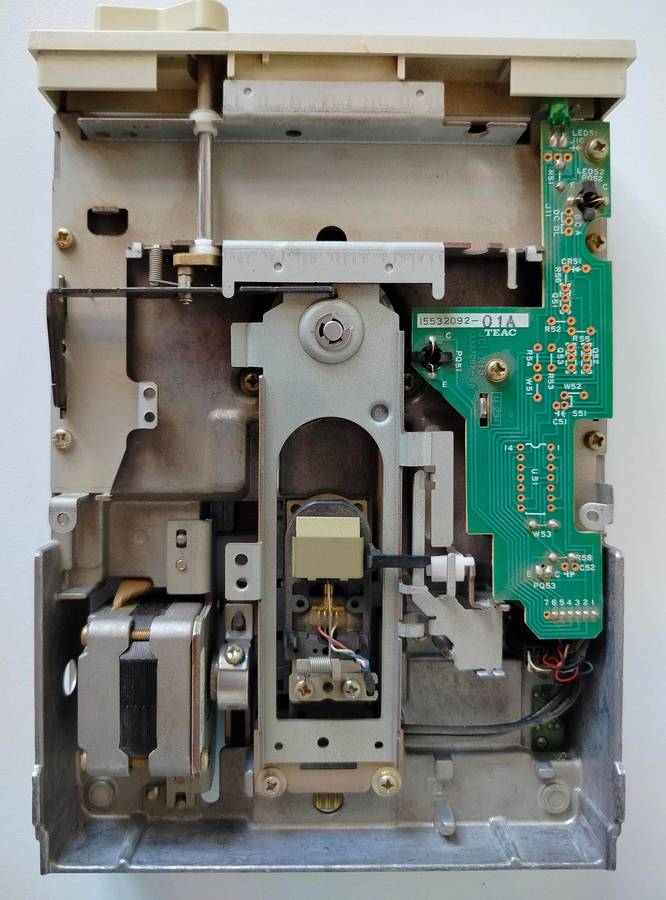 Teac FD-55GFR | 5.25" floppy drive | Tested and works