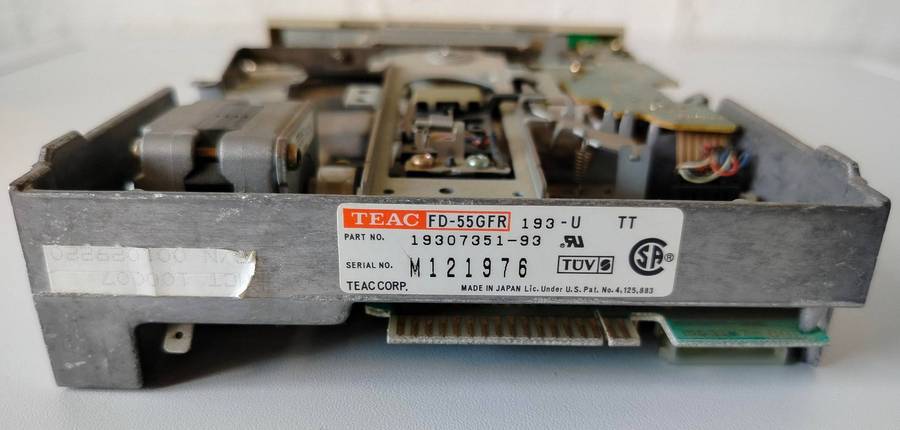 Teac FD-55GFR | 5.25" floppy drive | Tested and works