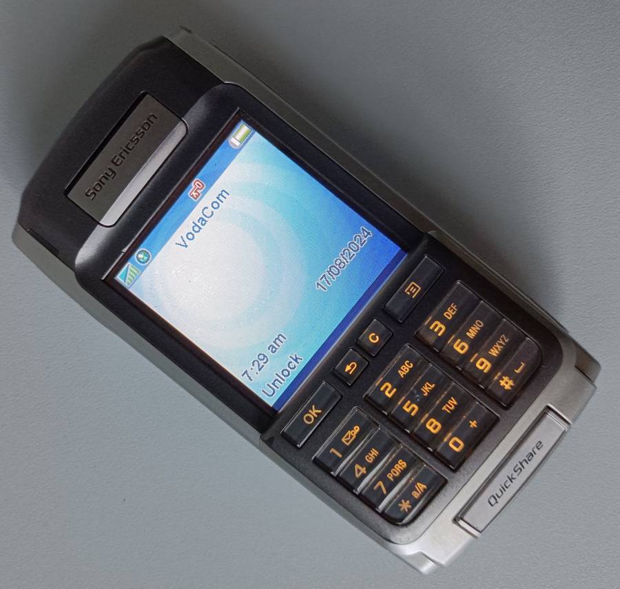 Sony Ericsson P910i | In box