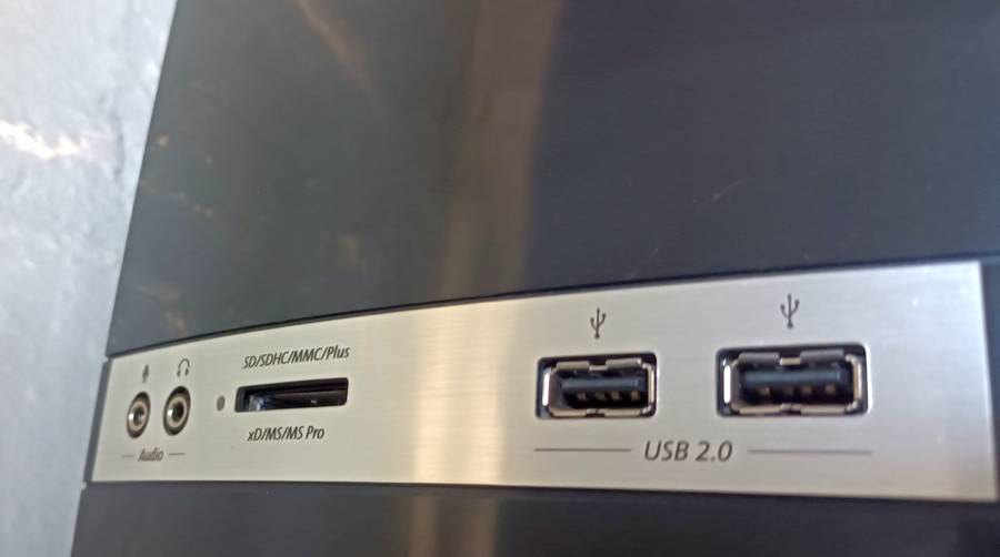 Compaq 500B Mini Tower PC | Intel Q8200 | 4GB RAM | 320GB HDD | Windows 10 Pro (activated)