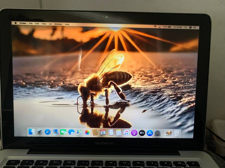 2012 Apple MacBook Pro 13" - Dual Core i5 2.5GHz | 8GB RAM, |500GB HDD | MacOs Monterey