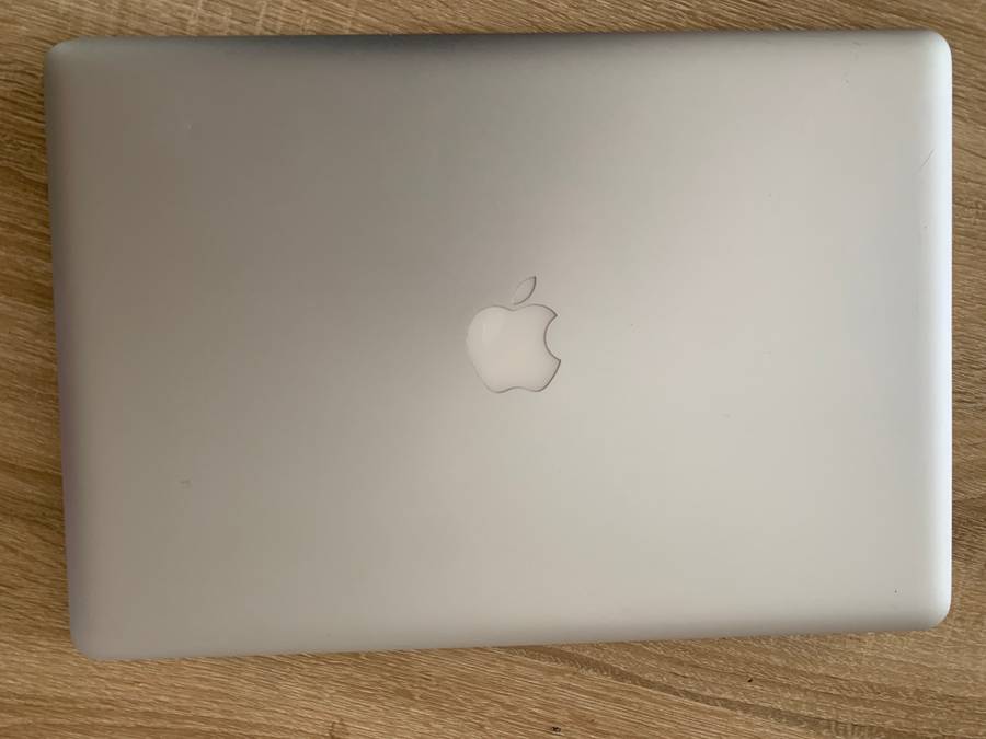 APPLE MACBOOK PRO 2011 | 15" SCREEN | INTEL i7 | 16GB RAM | 1TB HARD DRIVE | PLEASE READ !!