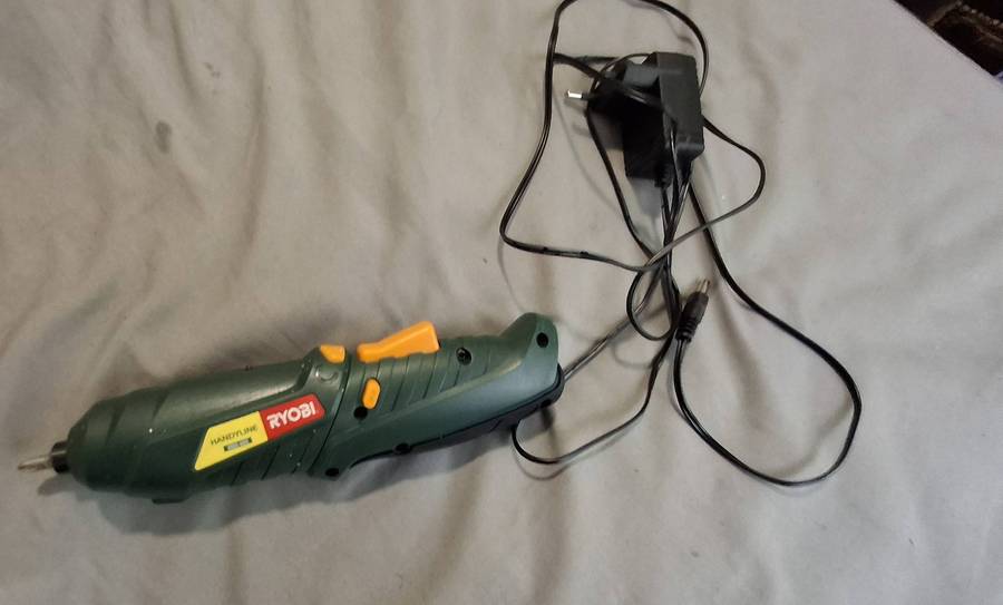 Ryobi 3.6V Handyline Cordless Screwdriver
