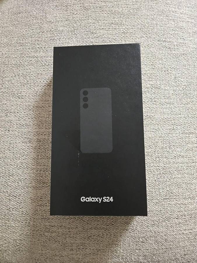 Samsung Galaxy S24 Smartphone black - Brand new