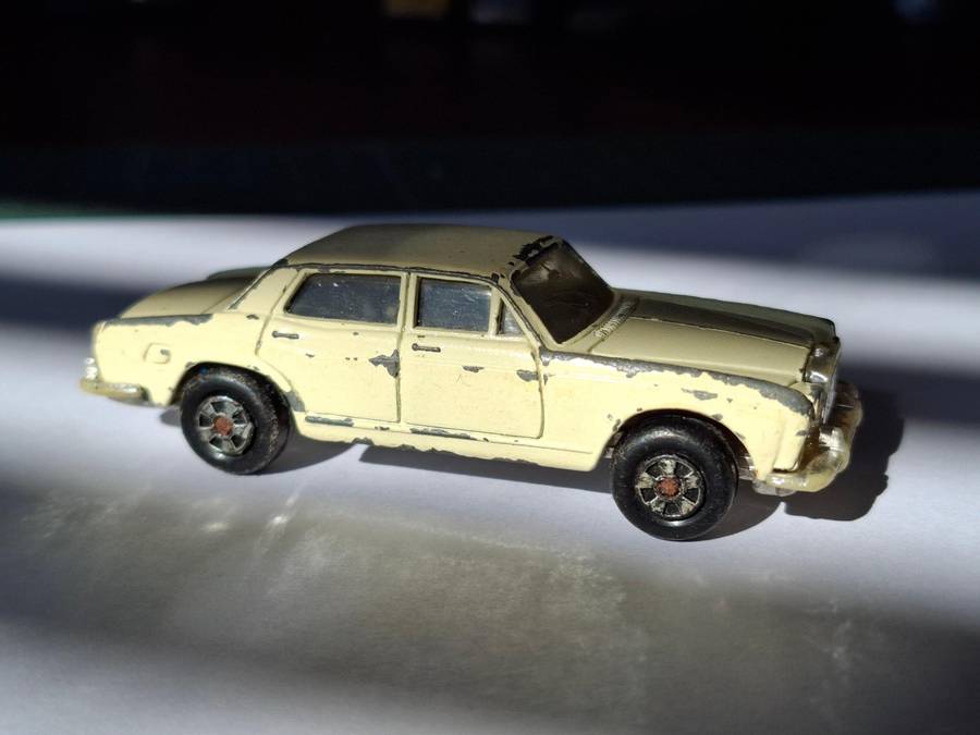 Vintage Lintoy Rolls Royce Silver Shadow "Similar to Matchbox & Hot Wheels"
