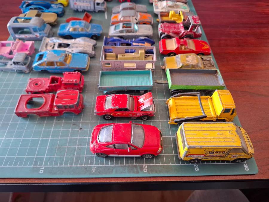 Vintage 1/64 Die Cast Lot