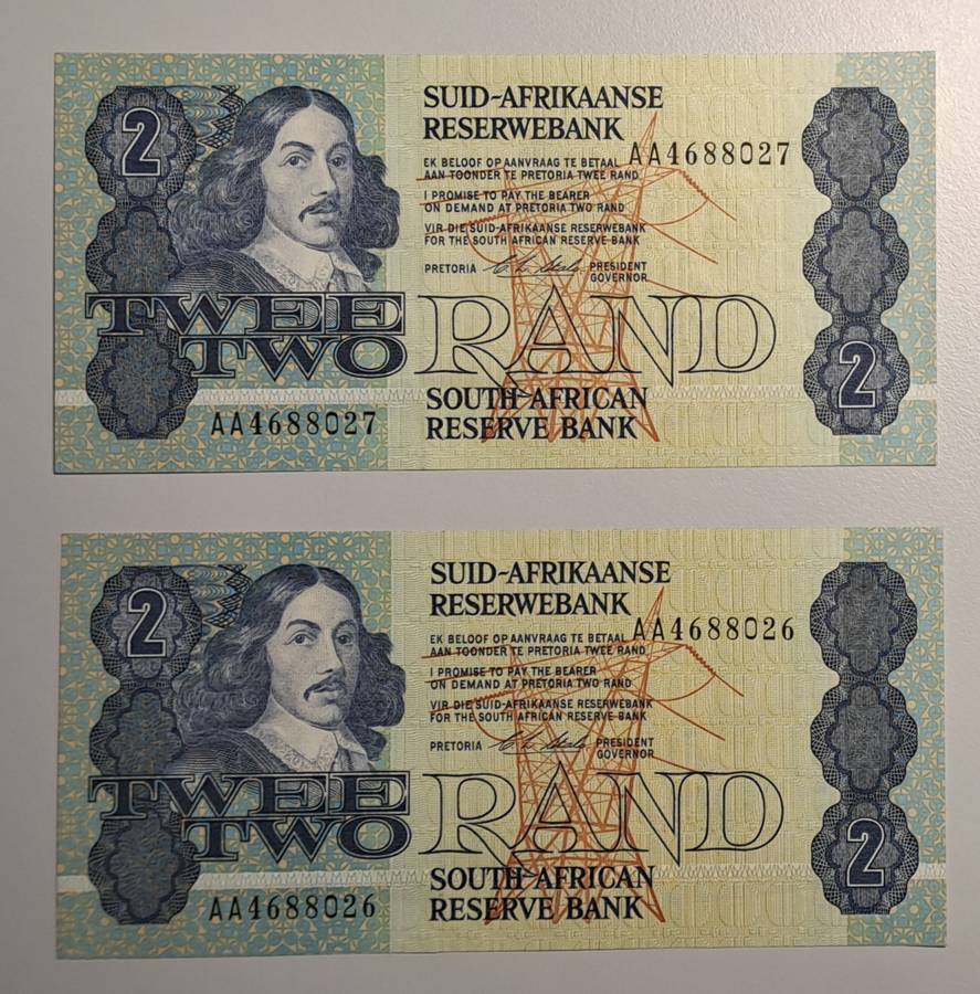 1990 Consecutive Twee Two Rand notes Stals AA4688026-7