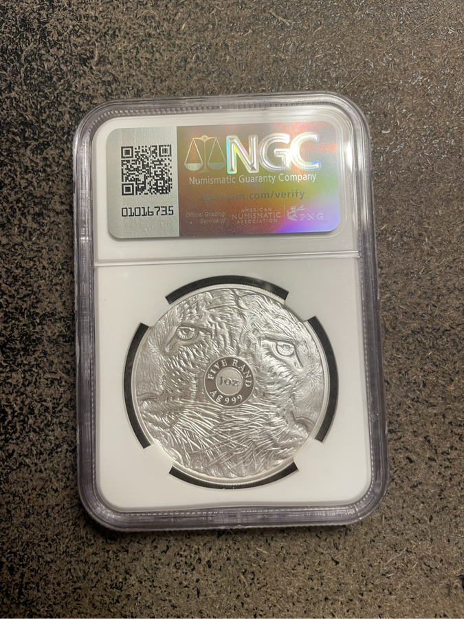 Big5 2023 Leopard PF 70 ULTRA CAMEO silver coin