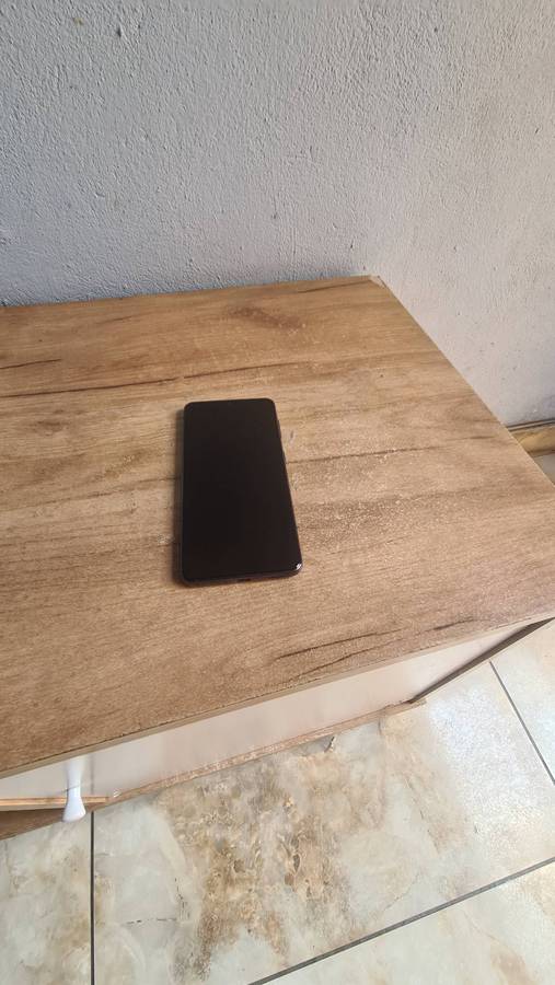 Samsung Galaxy S21 5G 256GB Pre-owned